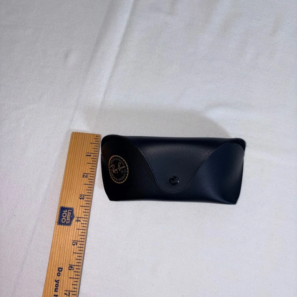 Ray-Ban Sunglasses Case OS Black Excellent Hard Shell Snap Closure Belt Loop